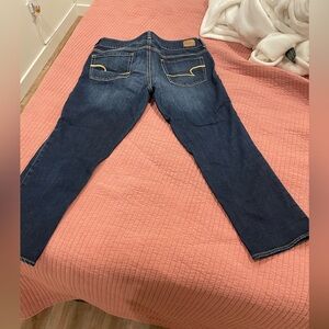 AE Artist Capri pants, size 12. Gently used, excellent condition.